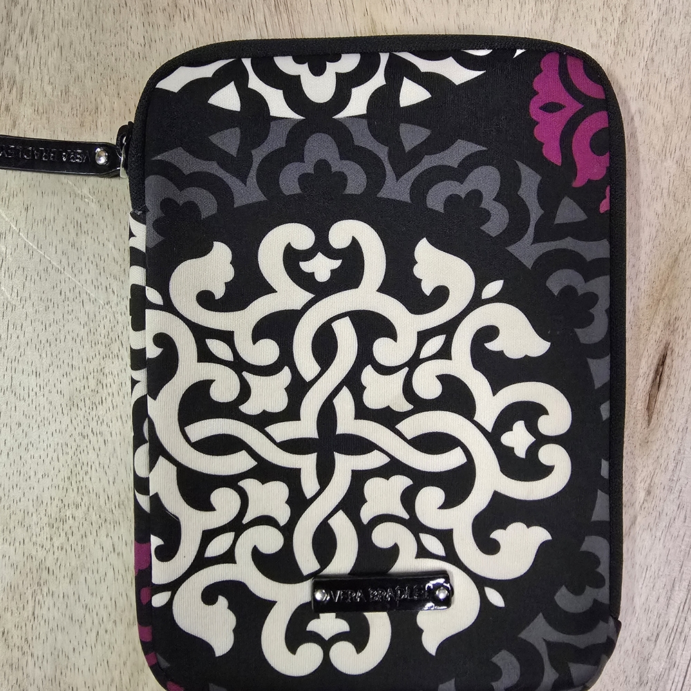  Vera Bradley
Retired Canterbury Magenta, which features a black, white,
